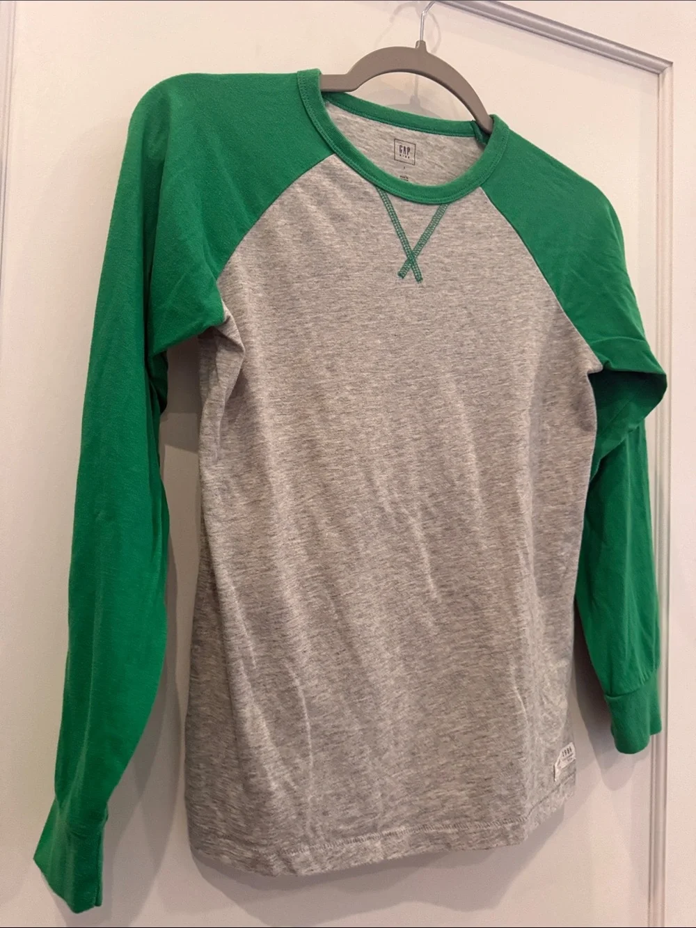 Gap Boys Large Raglan Baseball Tee